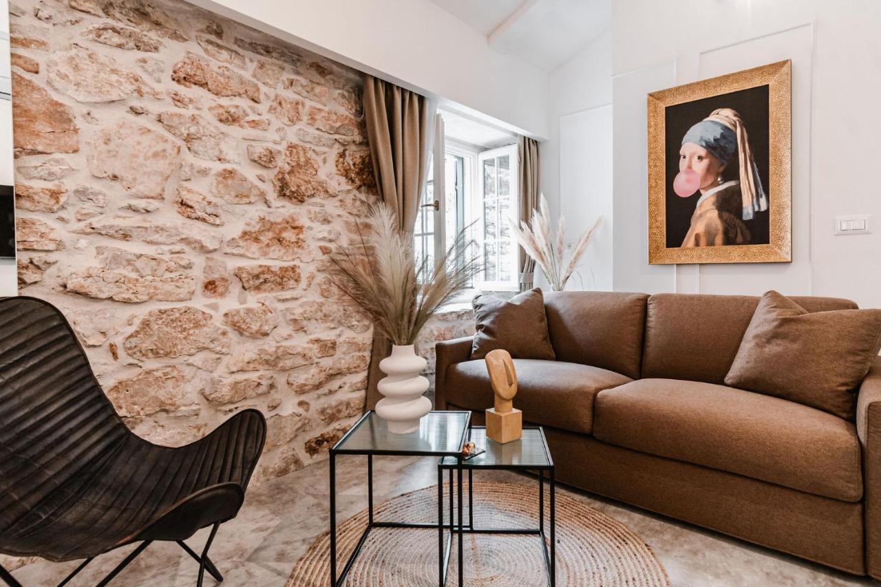 Šibenik Palace Bagian luar foto