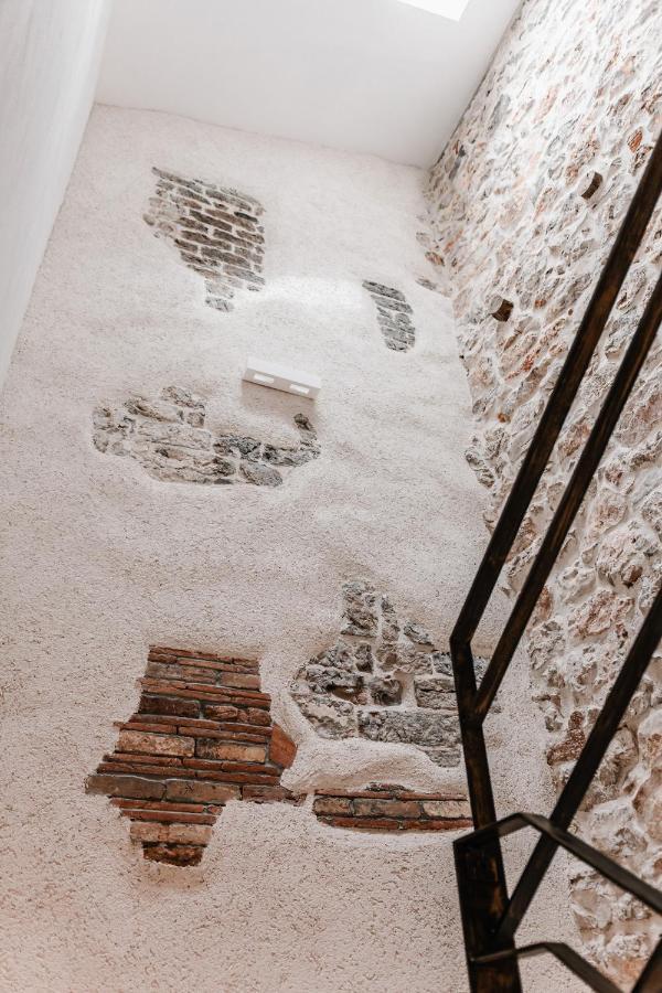 Šibenik Palace Bagian luar foto